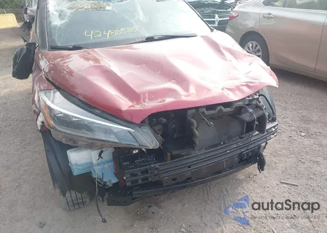 2021 Nissan Kicks Sr Xtronic Cvt из США, поврежденный, VIN 3N1CP5DV9ML477419